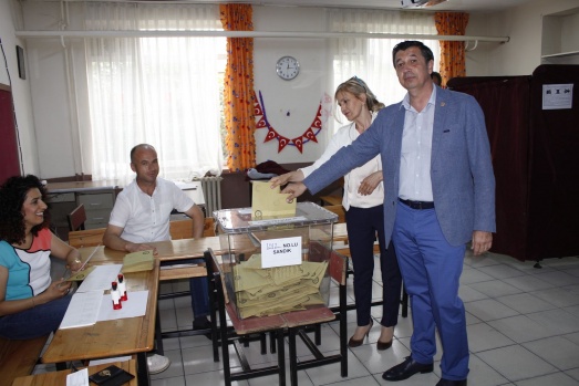 Recep Tayyip Erdoğan yeniden Cumhurbaşkanı  Edirne’de CHP 2, AK Parti 1, İYİ Parti 1 milletvekili çıkardı