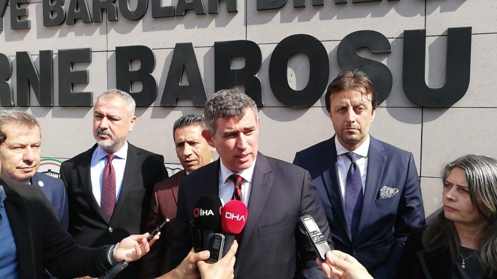 Edirne Barosu'nda avukatlar için madalya töreni düzenlendi