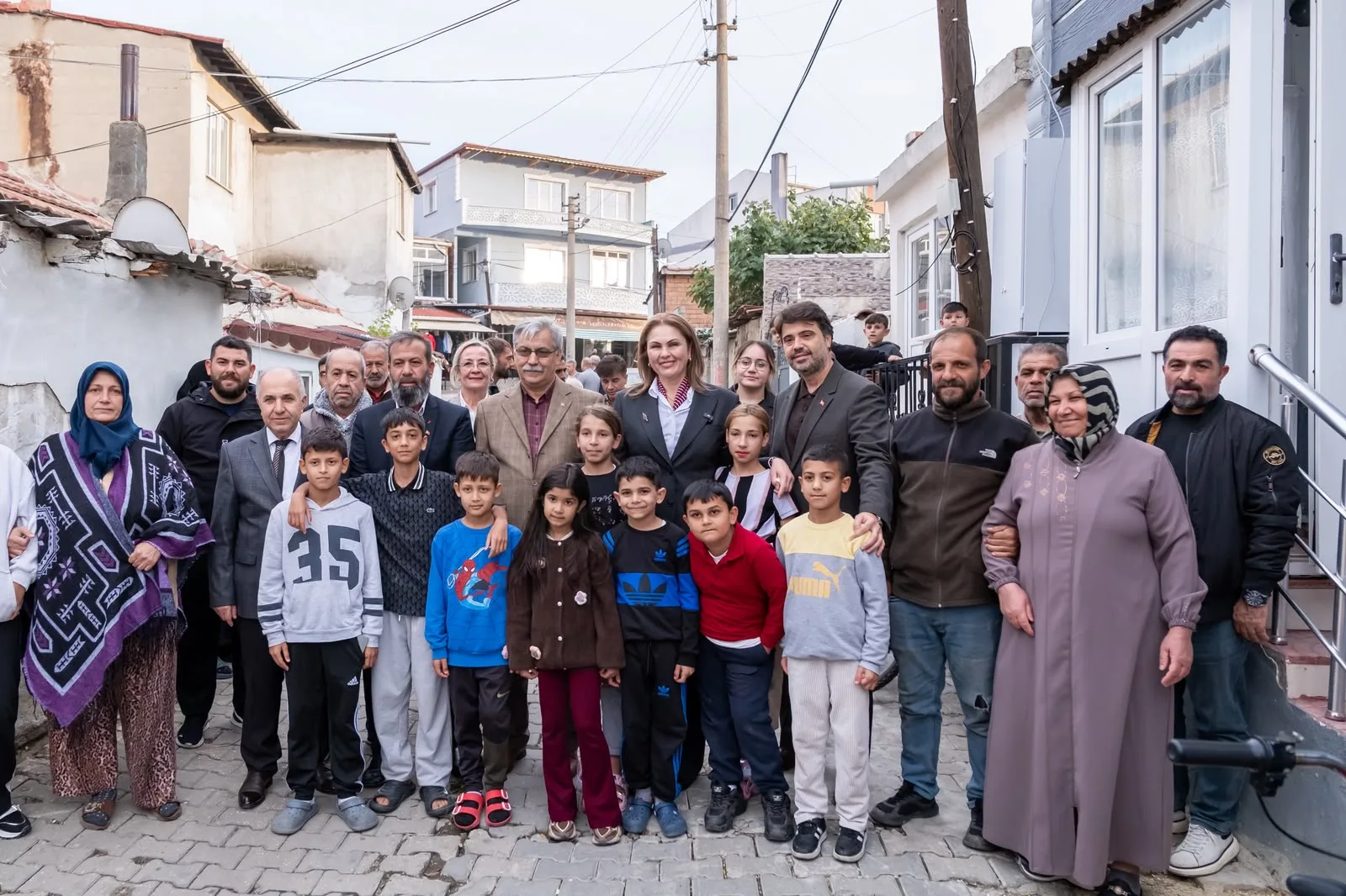 Belgin İba Keşanlılarla buluştu